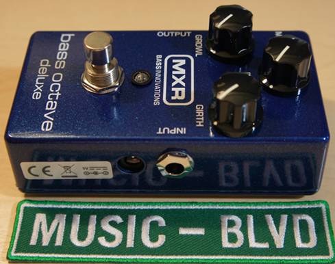 MXR M288 Bass Octave Deluxe Effects Pedal (Blue Sparkle)