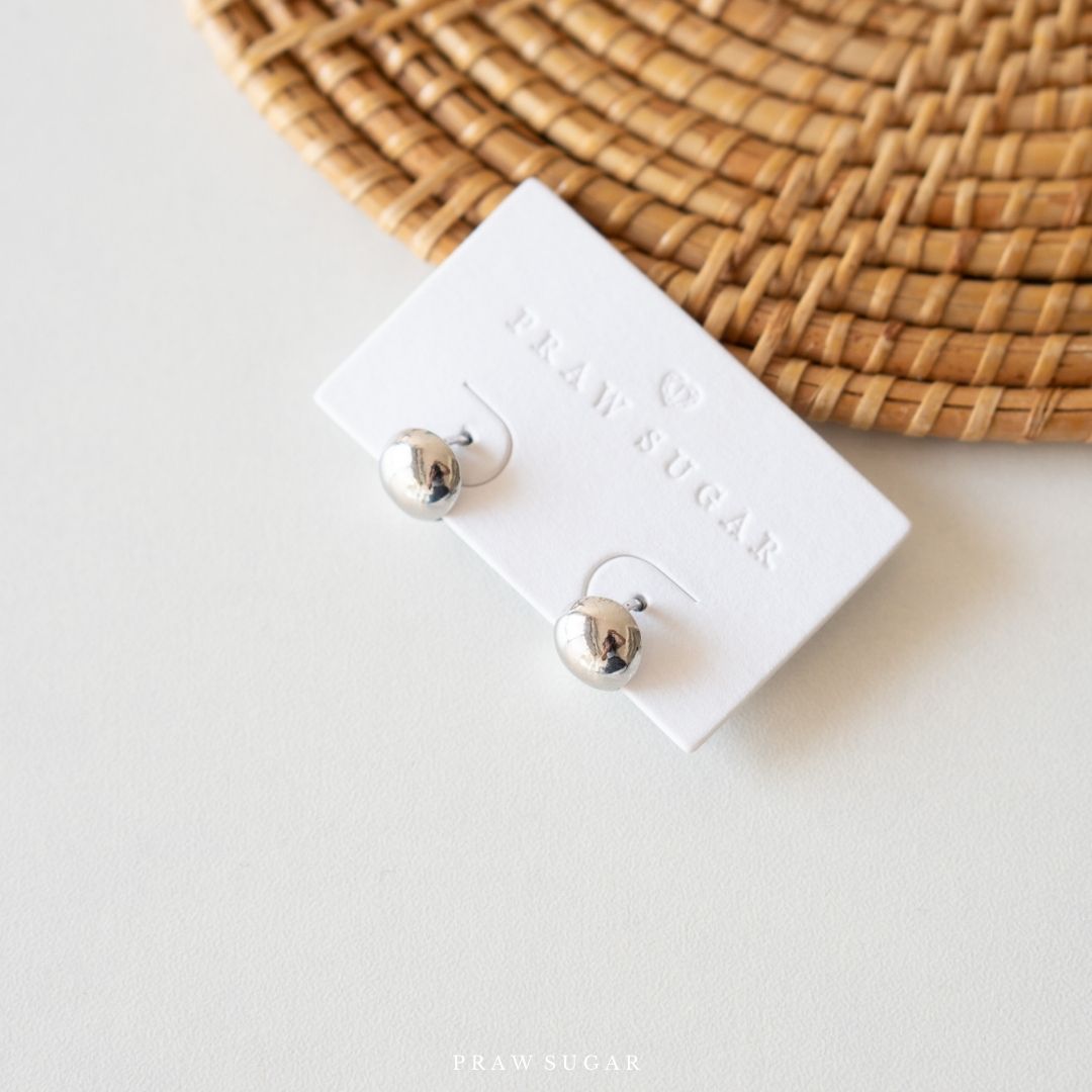 Circle Ball Hoop Earrings - ต่างหูห่วงทรงกลม (ก้านต่างหูเงินแท้)