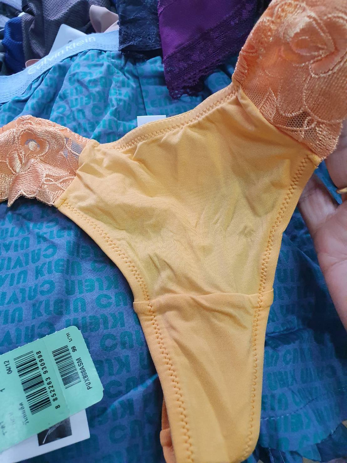 สต็อก กางเกงใน จีสตริง 5,000 ตัว