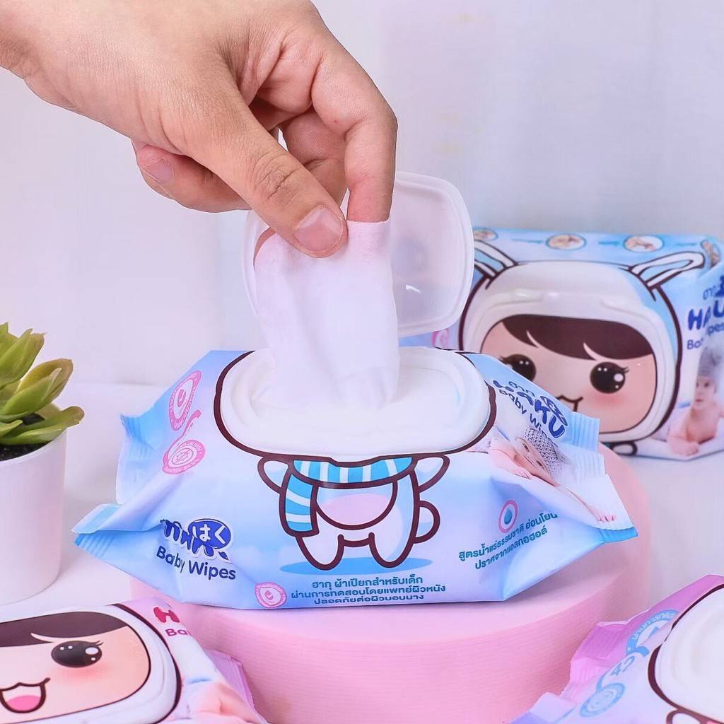 ทิชชู่เปียก ผ้าเปียก กระดาษเปียก ฮากุ เบบี้ ไวพส์ สูตรอ่อนโยน (สีฟ้า จำนวน42แผ่น/ห่อ ฝาแข็ง ) แพ็ค 2 ห่อ