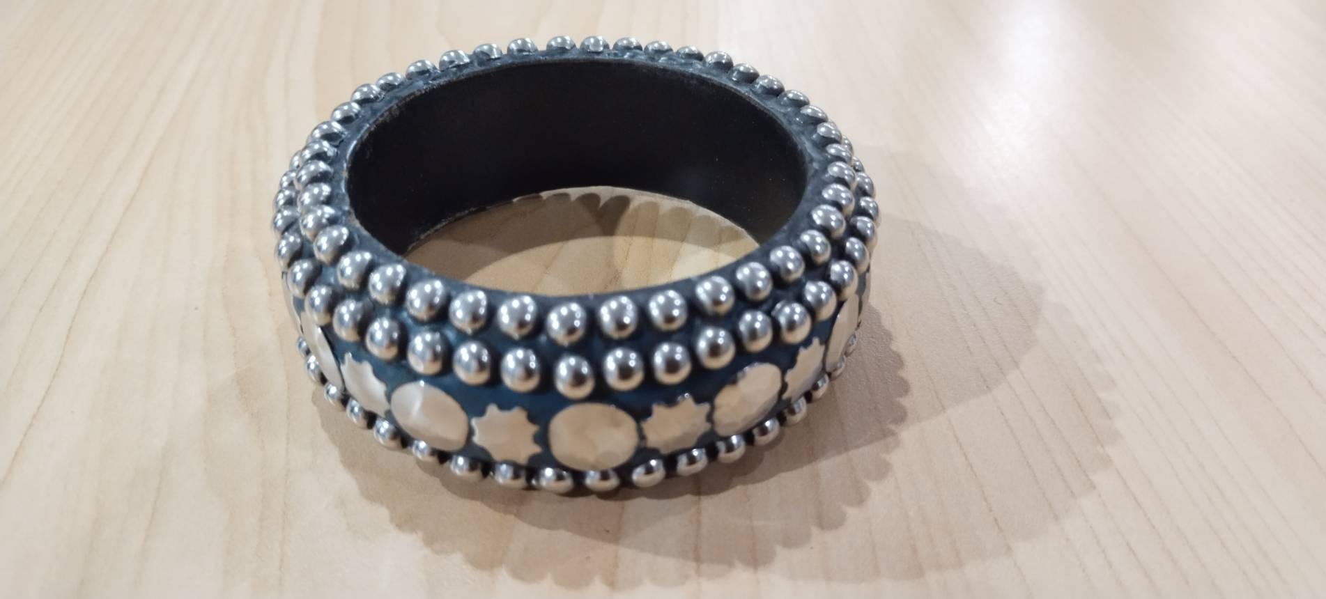 กำไลแขนงานไม้ คละแบบคละลาย ราคาส่ง