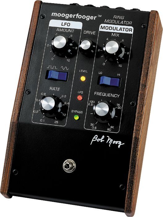 Moog MF-102 Moogerfooger Ring Modulator