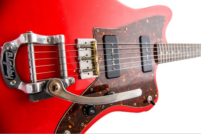 Taylor McGrath Guitars Ronnie Scott