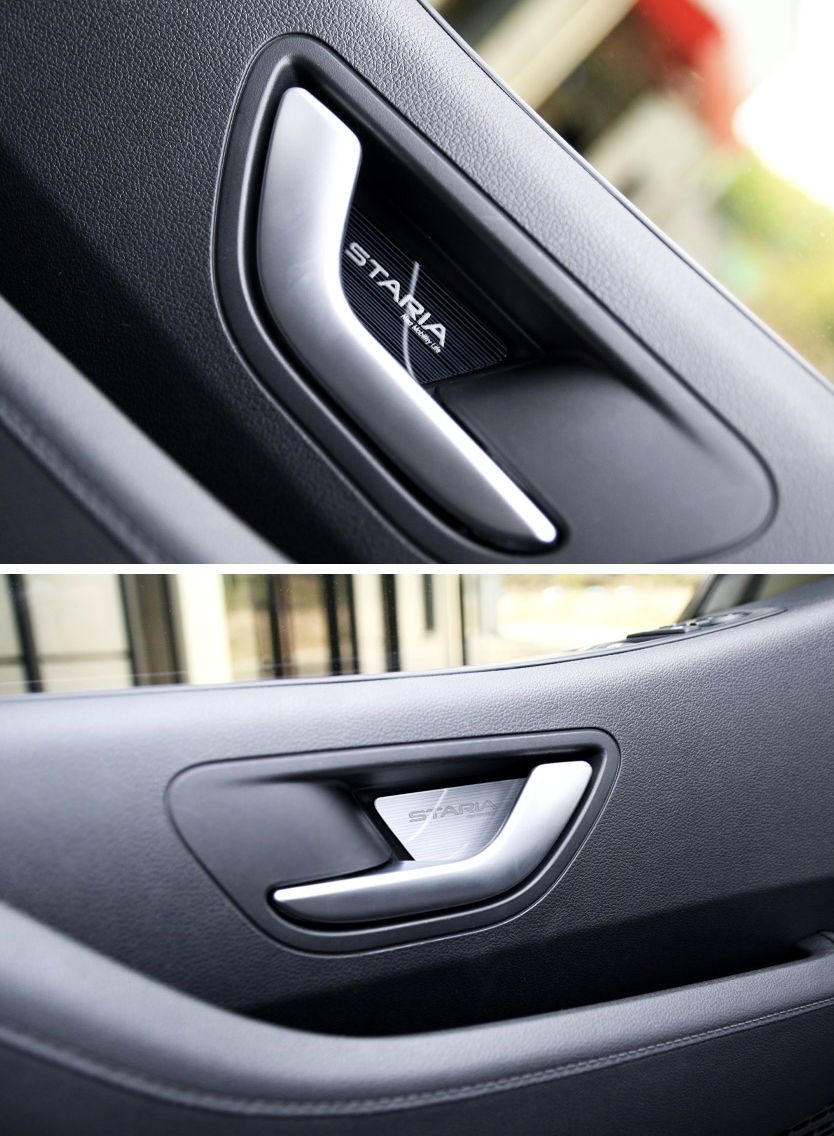 รองมือจับประตู 4 ชิ้น Hyundai STARIA