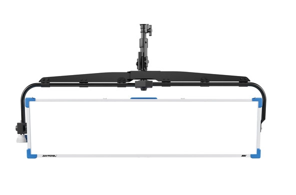 ARRI SkyPanel S120-C LED Softlight (Blue/Silver, Pole Operated Yoke)