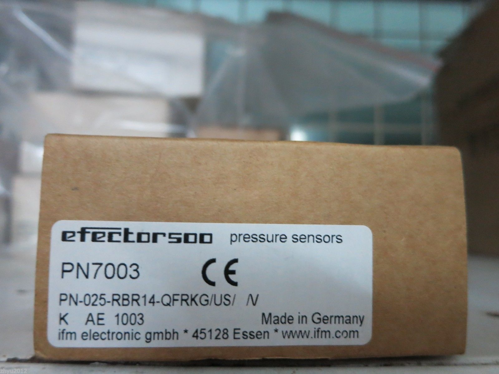 PN7003 IFM Efector Digital Pressure sensor New In Original Box