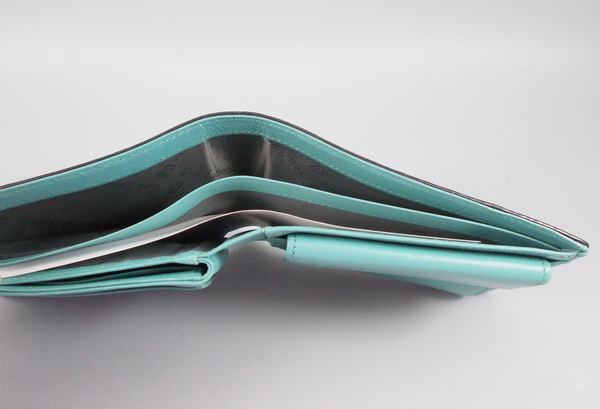 กระเป๋าสตางค์ Guy Laroche ดำ-เขียว ใหม่ แท้