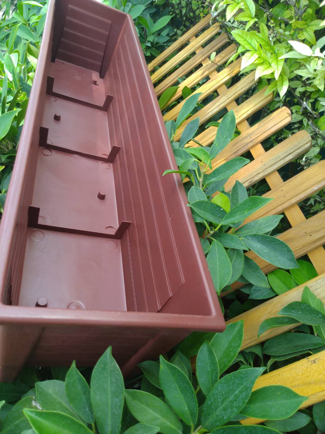 กระถางยาว กระถางปลูกต้นไม้ แบบยาว 1 ใบ (เลือกสีได้)