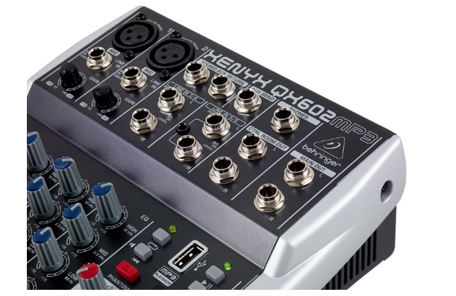 Behringer Xenyx QX602MP3