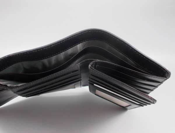 กระเป๋าสตางค์ Guy Laroche กรมท่า ใหม่ แท้