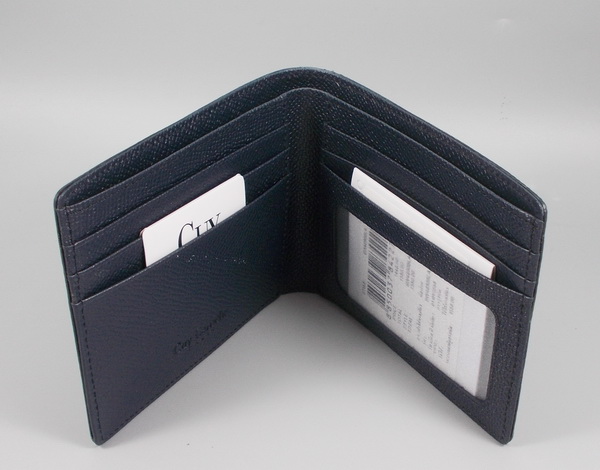 กระเป๋าสตางค์ Guy Laroche กรม ใหม่ แท้