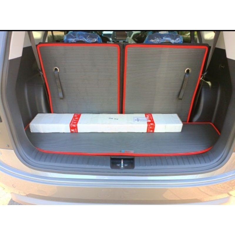 พรมปูพื้น+หลังพนักพิงสำหรับ Hyundai Stargazer ตัว 7 ที่นั่ง