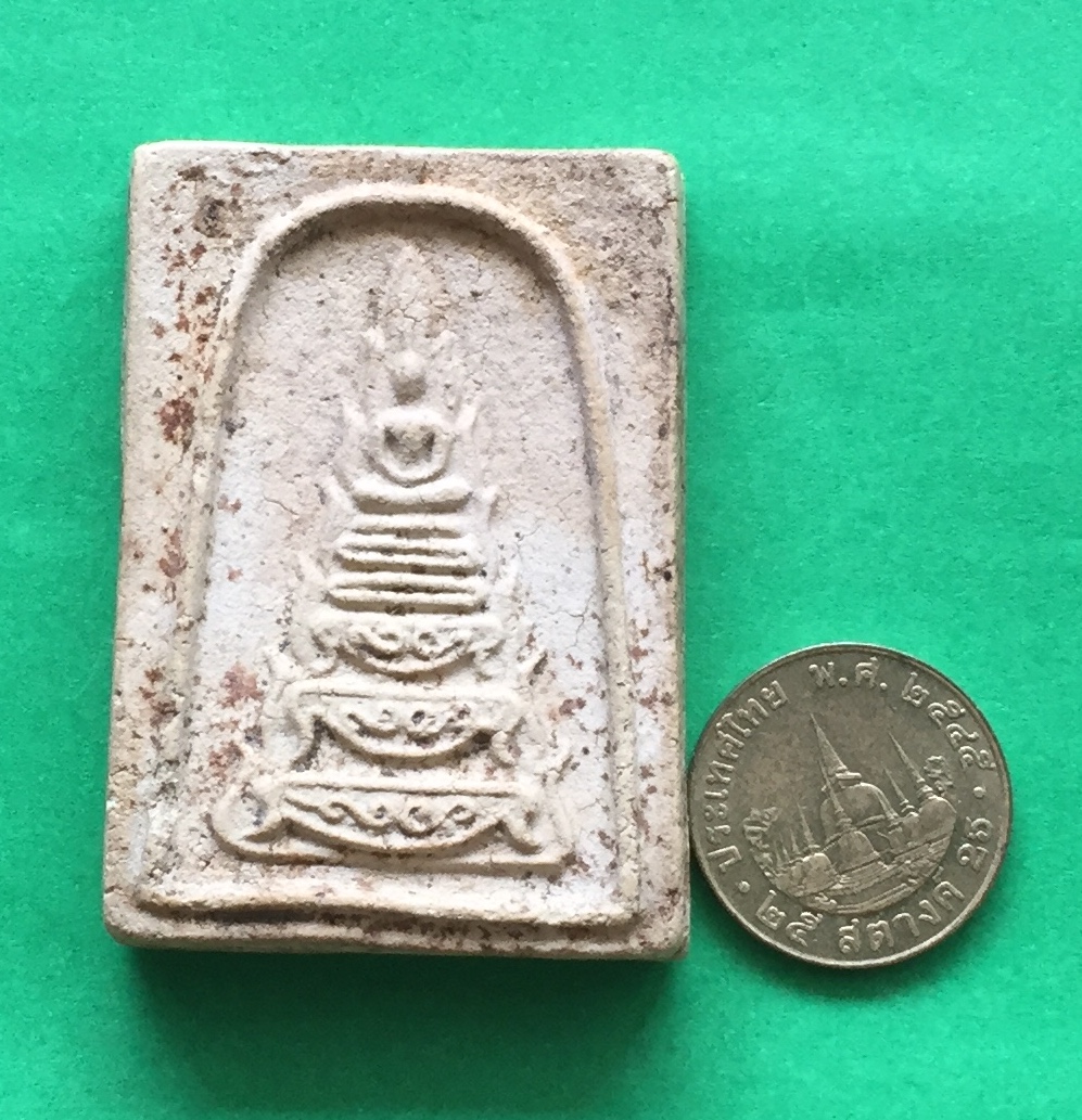 พระผง หลังรูปเหมือน หลวงพ่อขอม พิมพ์สมเด็จจอมพล วัดไผ่โรงวัว จ.สุพรรณบุรี เนื้อผงพุทธคุณผสม พระแท้สวย สนใจโทรสอบถามที่ 0619783836.. 0805587175 ส่งEMSในประเทศฟรีคะ