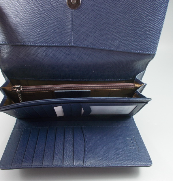 กระเป่าสตางค์ ELLE กรม ใหม่ แท้