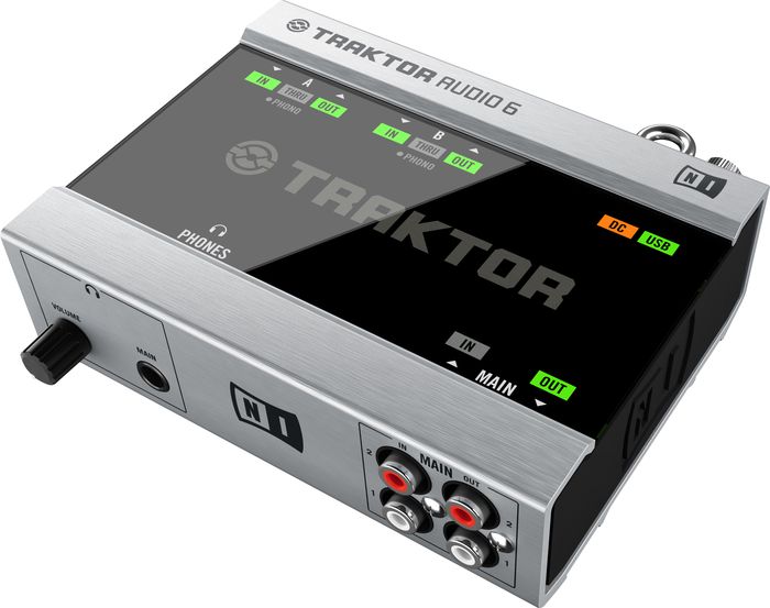 Native Instruments Traktor Audio 6