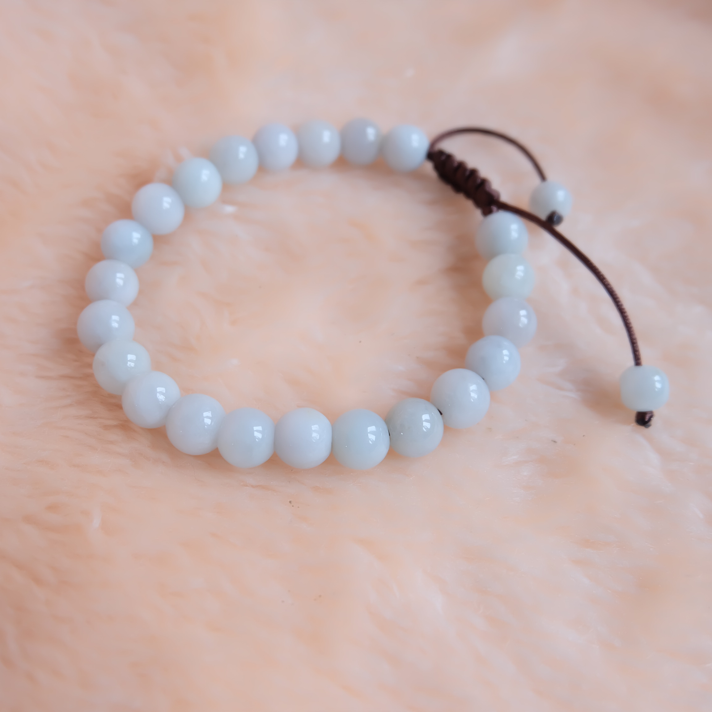 สร้อยข้อมือลูกปัดหยกแท้ 9 มิล หยกแท้ หยกพม่า หยกขาว เชือกดึง รอบข้อมือ 18.5-20 ซม.