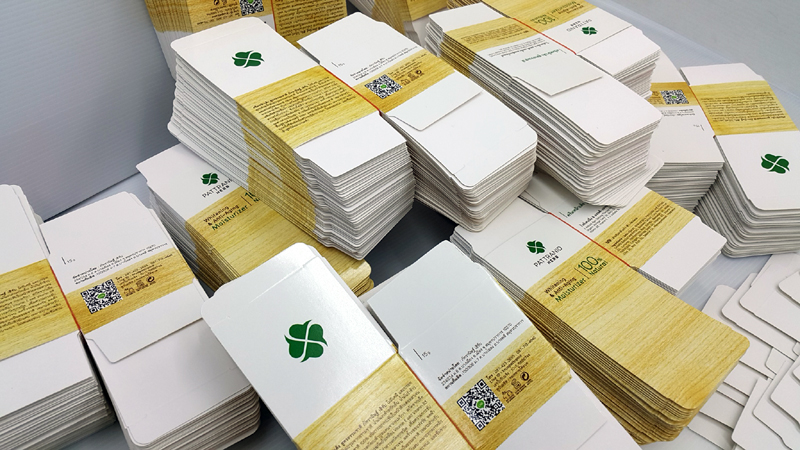 ผลิตกล่อง สำหรับบรรจุเครื่องสำอาง