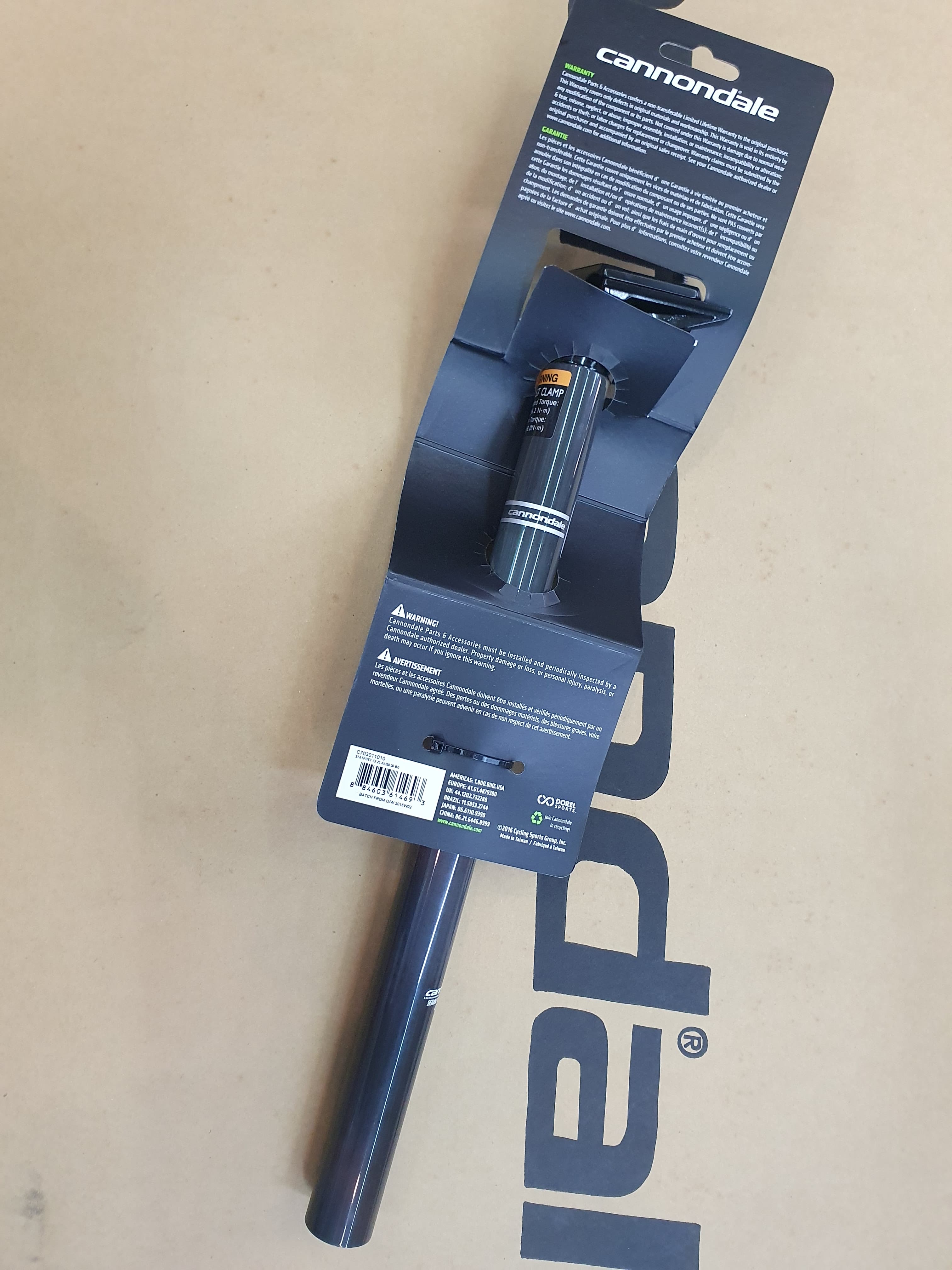 [SALE 50%] หลักอานคาร์บอน Cannondale C2 Carbon 25.4 350 mm