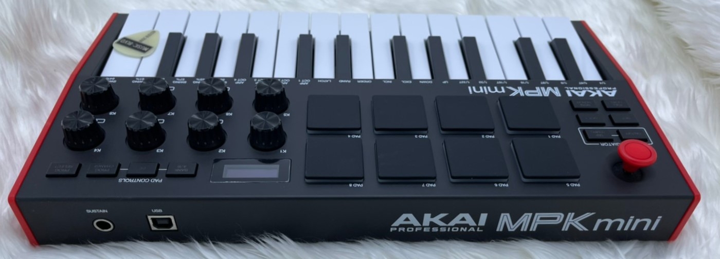 Akai Professional MPK Mini MK3 Keyboard Controller