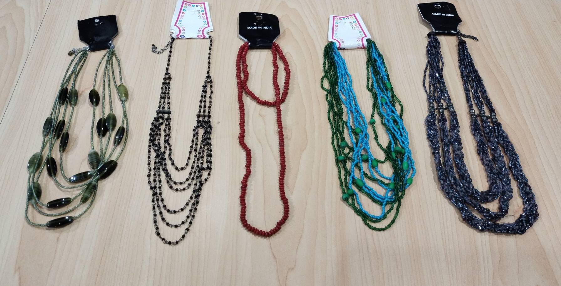 เครื่องประดับ แฟชั่น จัดส่งคละแบบ