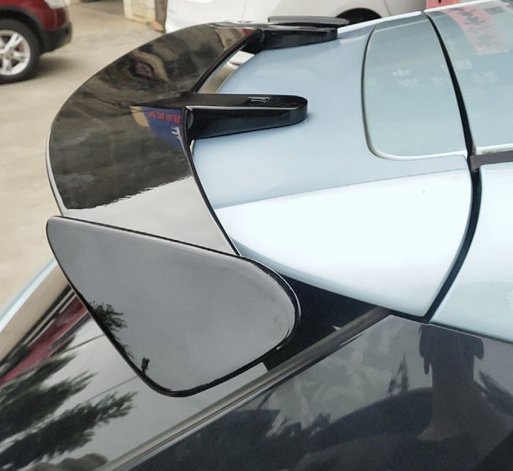 สปอยเลอร์หลังสำหรับ สำหรับรถยนต์ไฟฟ้า NETA V , NETA V proงานไฟเบอร์ทรง TD ยกสูงไม่มีไฟเบรค