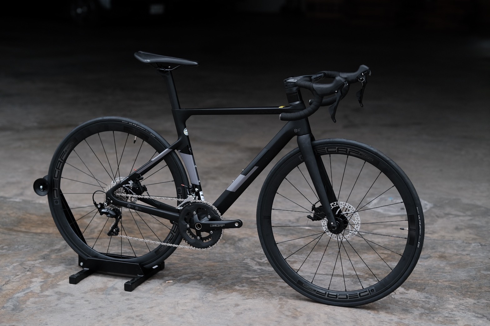 JAVA VESUVIO รุ่นใหม่แฮนด์คาร์บอนซ่อนสายอินทิเกรต