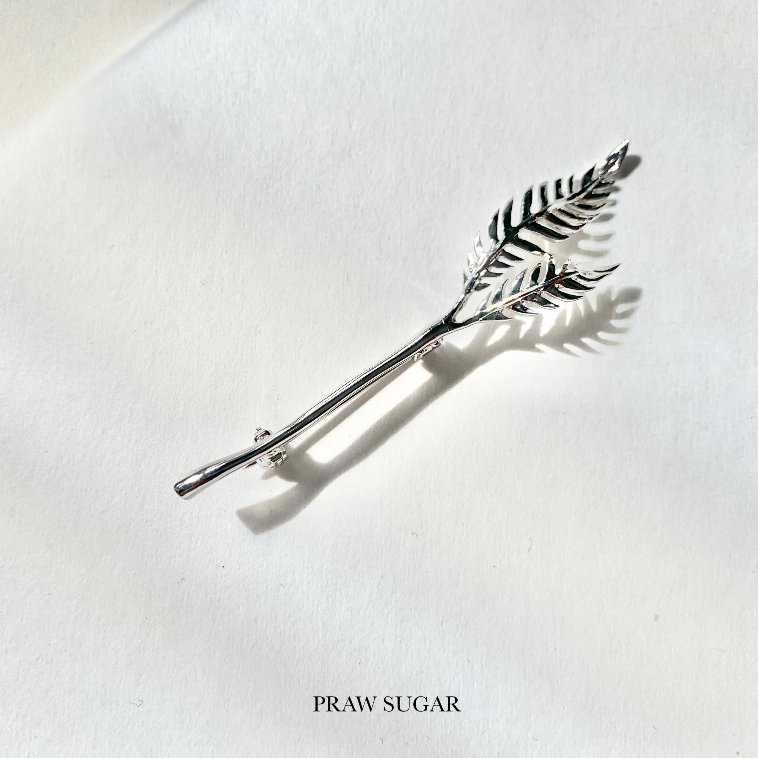 Elegant Duo-Leaf Brooch - เข็มกลัดทรงใบไม้คู่สวยหรู (มี 3 สี)