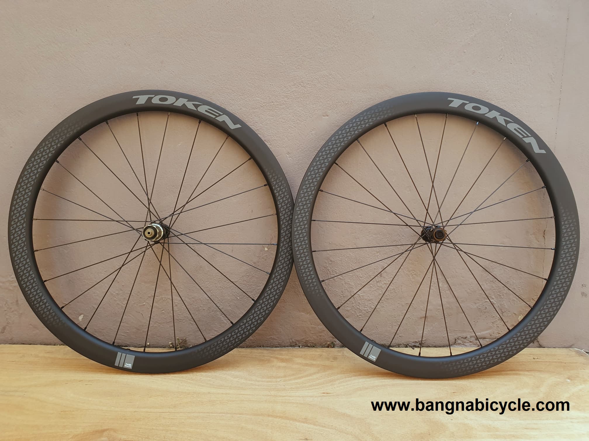 ล้อเสือหมอบคาร์บอนดิสเบรค Carbon Disc TOKEN D45C