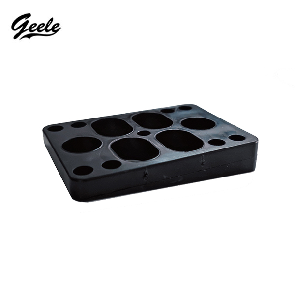 Geele Surfskate Riser Pad (8/14mm.) - แผ่นรองทรัคแบบเฉียง หนา 8/14 มิลลิเมตร (1ชิ้น)