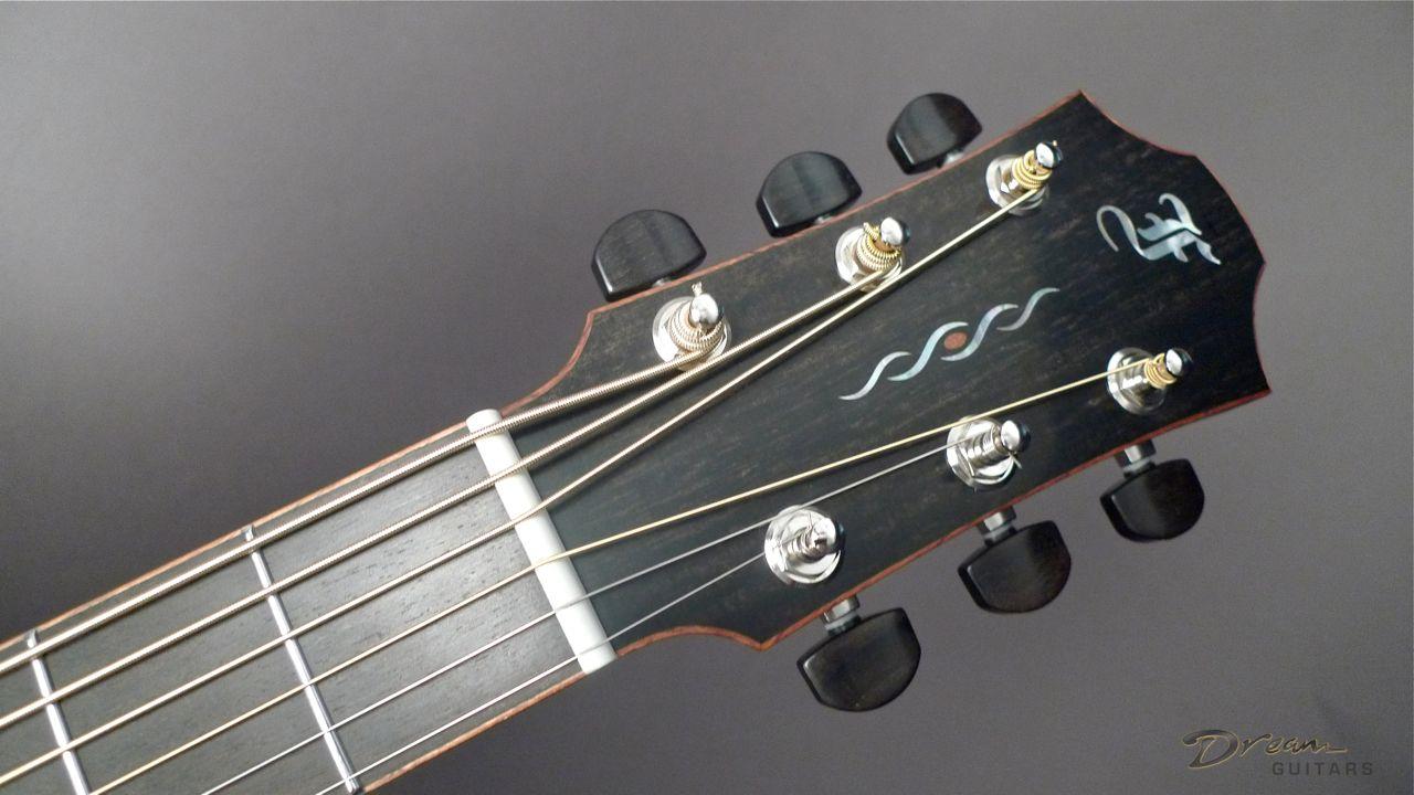 Furch BAR24CP Baritone Acoustic Guitar Padauk/Cedar