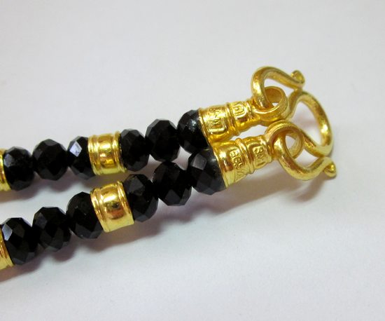 สร้อยคอคริสตัลนิลดำ คั่นทองแท้ 96.5% (ทอง 1 สลึง)