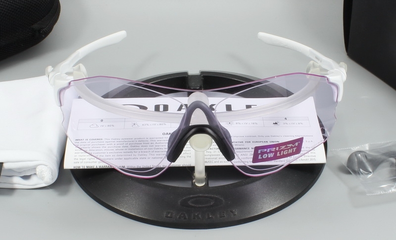 OAKLEY EV ZERO PATH Polished White w/ Prizm Low Light OO9308-2138