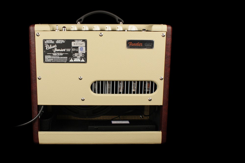 Fender FSR Blues Jr III - Wine/Cream