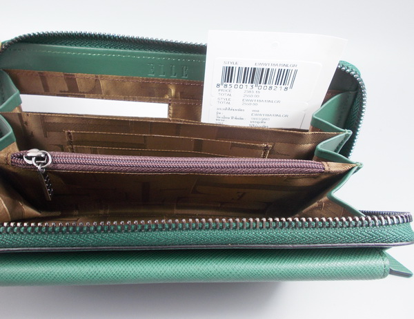 กระเป๋าสตางค์ ELLE เขียว ใหม่ แท้
