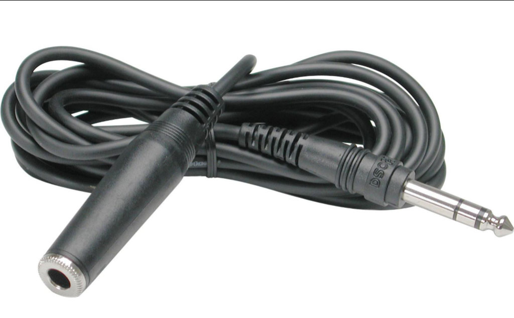 TASCAM TH-200X Headphone Amp Package