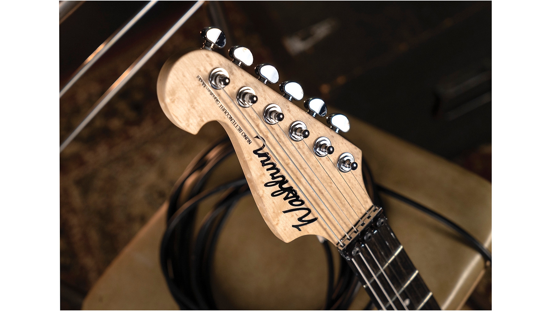 Washburn Nuno Bettencourt 4N USA Electric Guitar - Matte