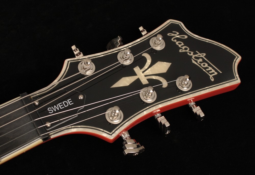 Hagstrom Tremar Swede - Cream Red