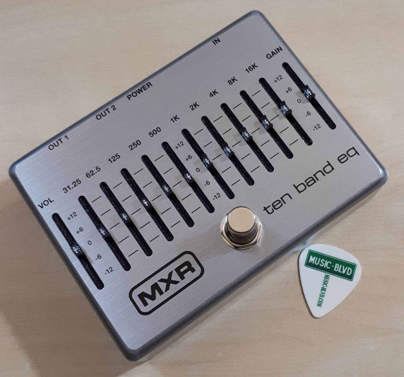 MXR M108S Ten Band EQ Pedal