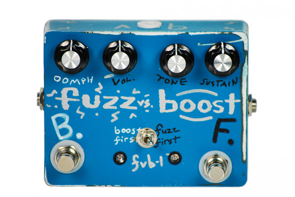 NoiseKICK FX Fuzz vs. Boost Fuzz/Boost (Battered Blue)