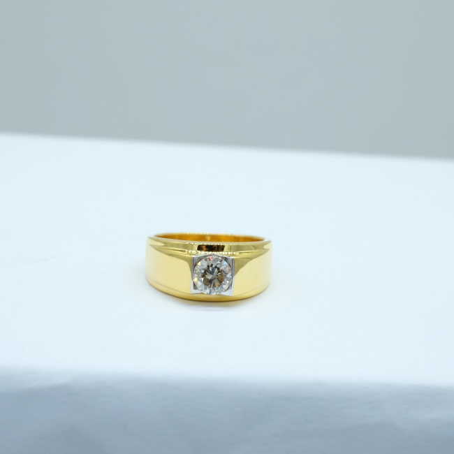 แหวนเพชรเม็ดเดี่ยวไซส์1กะรัต พร้อมใบCertificate HKD