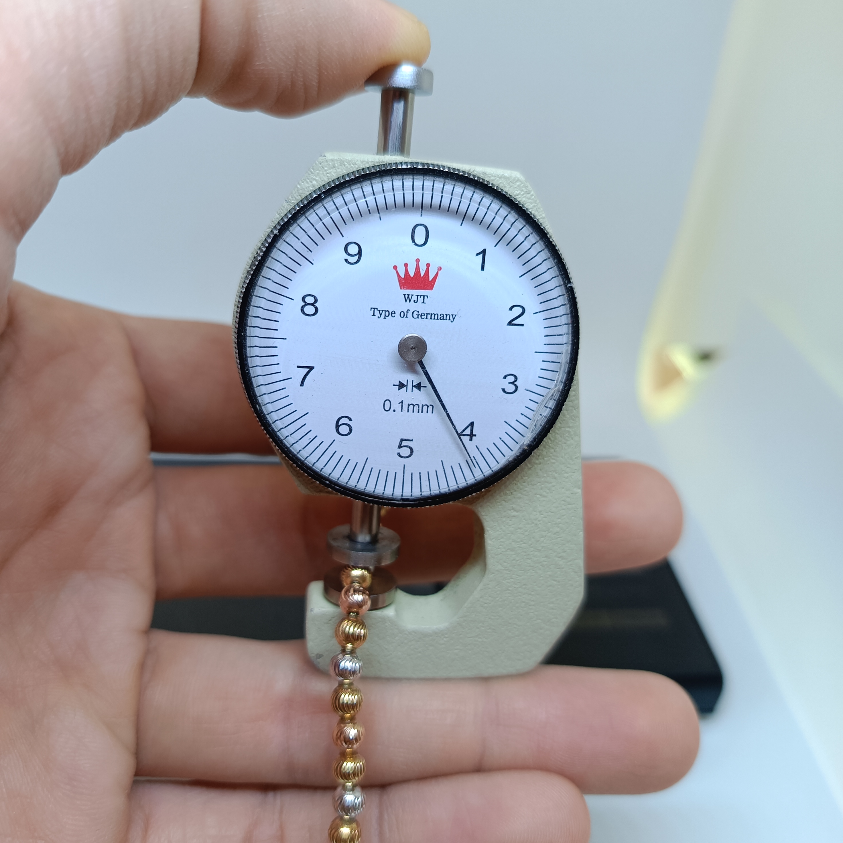 สร้อยทองอิตาลี่ ลายแฟนซีเม็ดมะยม ประกายเหลี่ยมเพชร เล่นไฟดีมากครับ