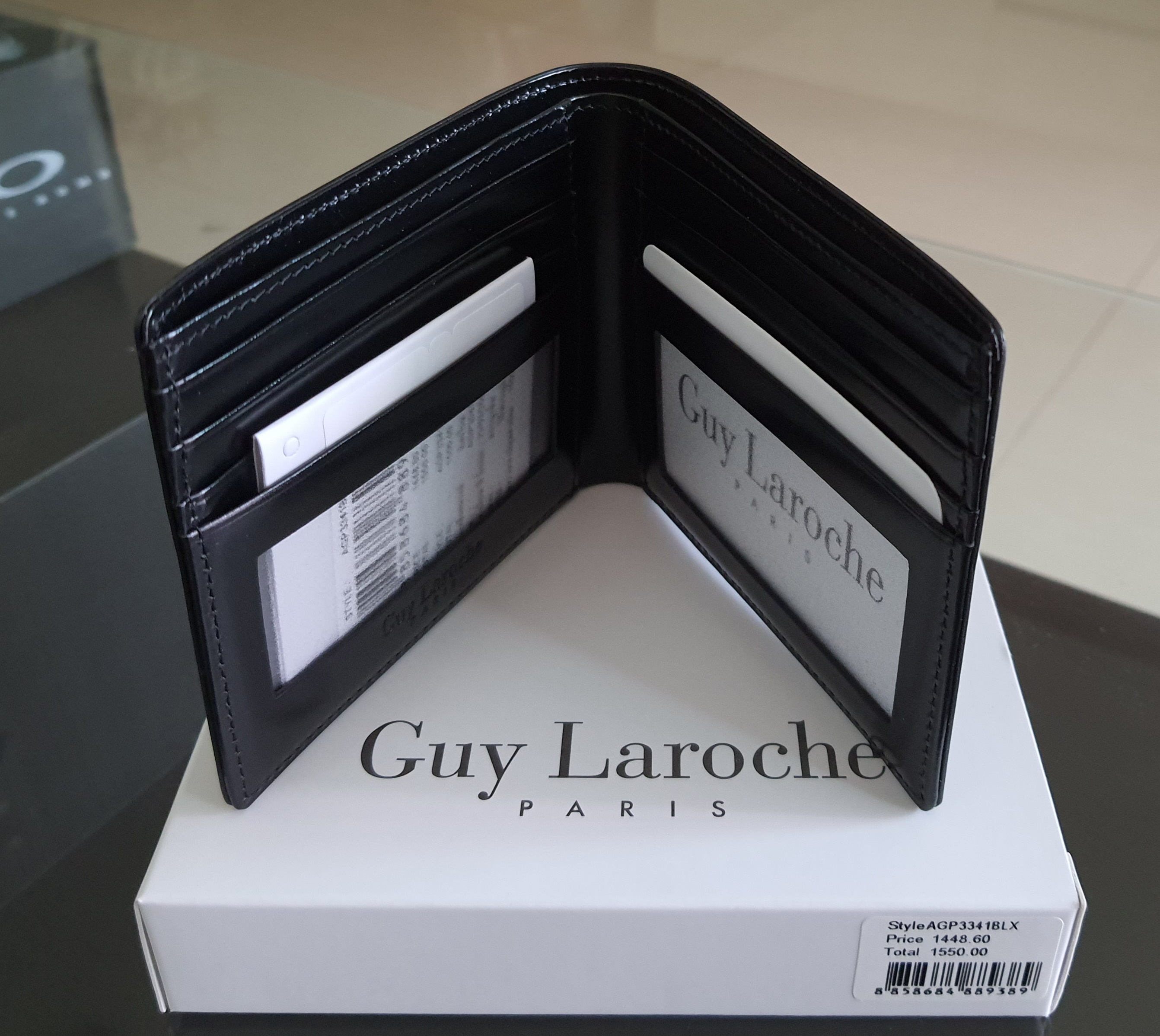 กระเป๋าสตางค์ Guy Laroche ดำ ใหม่ แท้