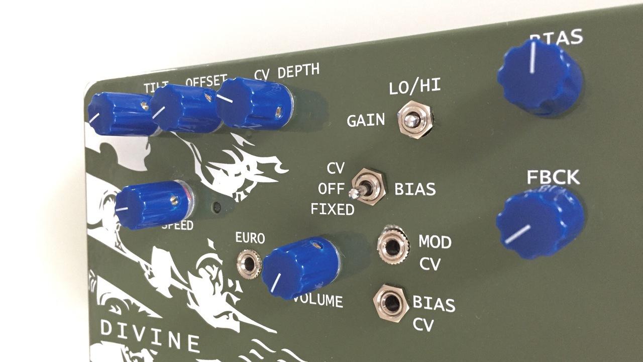 SNAZZY FX Divine Hammer