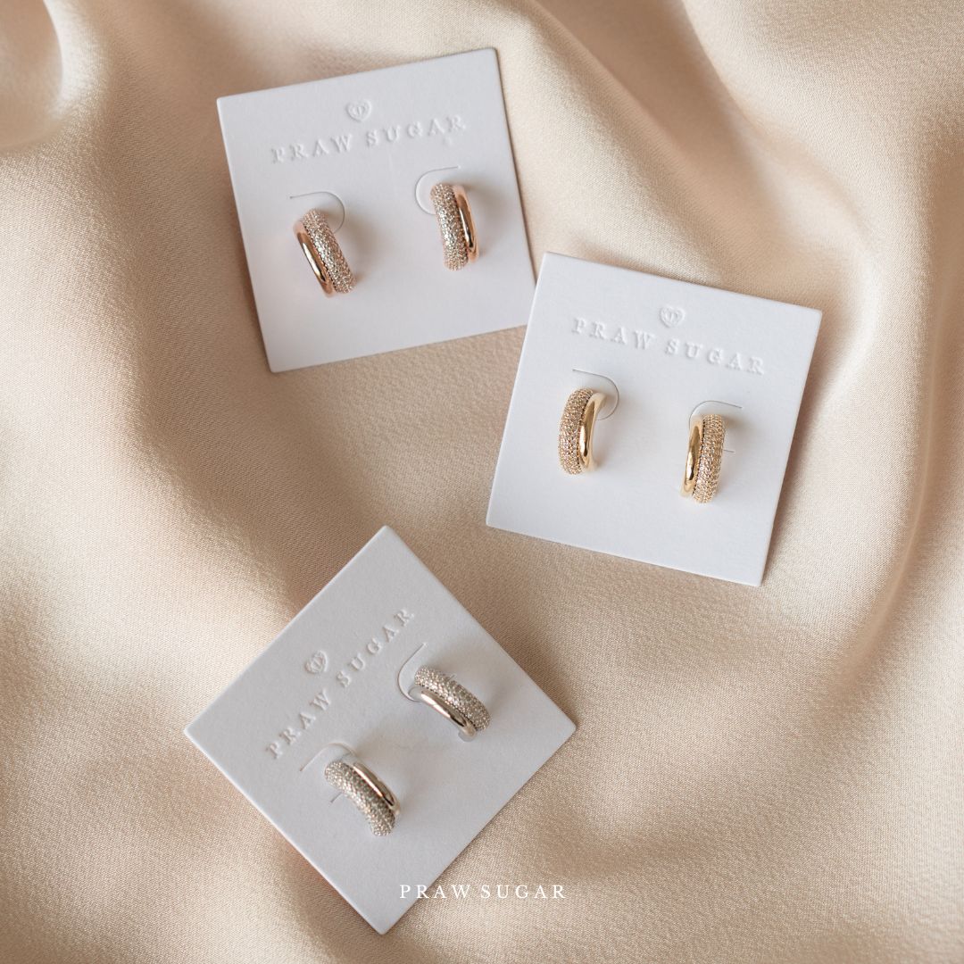 Gorgeous Half Hoop Earrings - ต่างหูครึ่งห่วงสวยหรู (ก้านต่างหูเงินแท้)