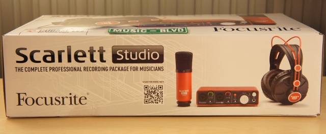 Focusrite Scarlett 2i2 Studio Bundle
