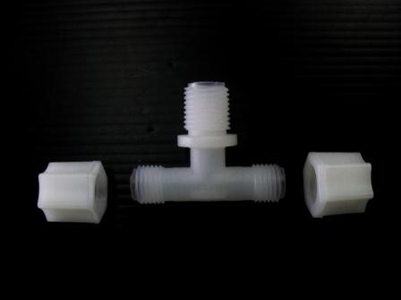 3 ทาง (1/4OD x 1/4MIP x 1/4OD) Plastic + ฝาเกลียวหมุนล๊อกท่อ
