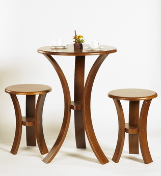โต๊ะกาแฟกลม โต๊ะไม้ยางพารา ขนาดโต๊ะ 55 x H 76 Cms.สีน้ำตาล (ชุดโต๊ะ 1 + 2 สตูล)