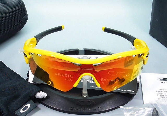 OAKLEY RADAR PATH Lemon Peel w/ Fire Iridium Vented 09-748