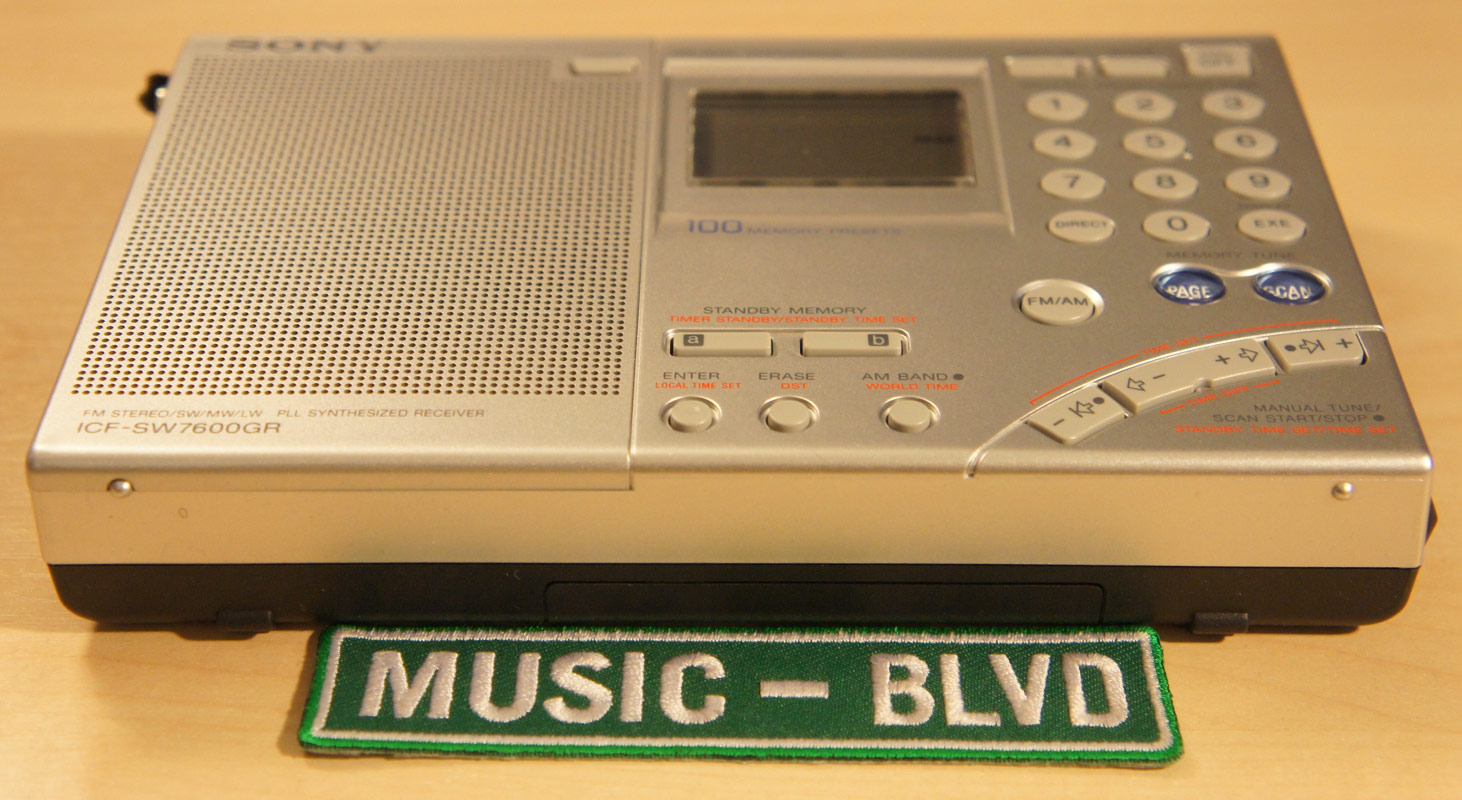 Sony ICF-SW7600GR FM Stereo World Band Receiver Radio