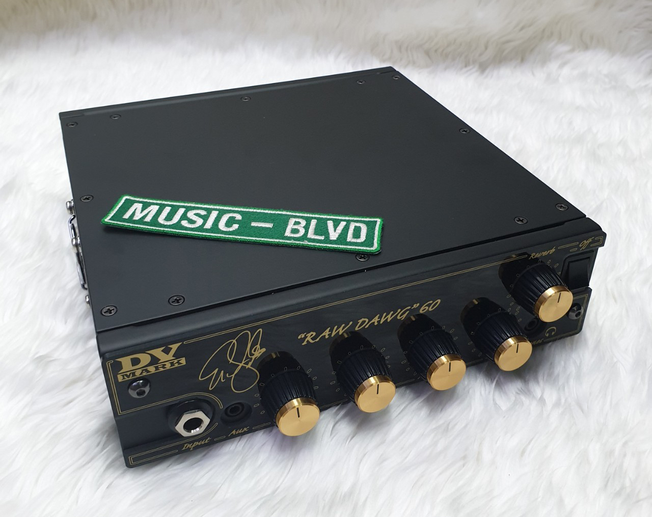 DV Mark DV "RAW DAWG" 60 Black